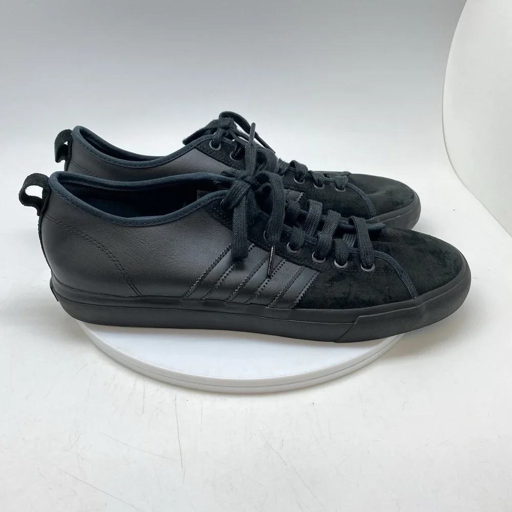 Adidas Sneakers Mens 11.5 Matchcourt DB0583 Black Suede Leather Casual Shoes